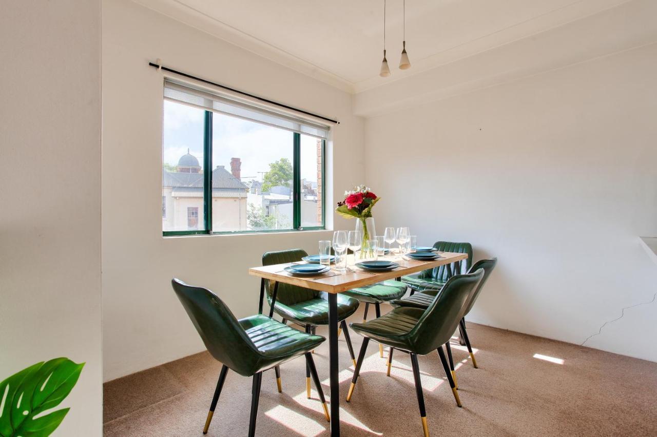 סידני Cozy 2 Bedroom Apartment Surry Hills מראה חיצוני תמונה